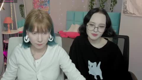 Snapshot of elira_vane chatting on 05-15-26, 10:55 Elira Vane online show from 05-15-26, 10:55