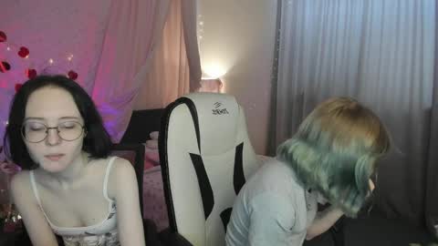 Snapshot of elira_vane chatting on 05-29-26, 03:15 Elira Vane online show from 05-29-26, 03:15
