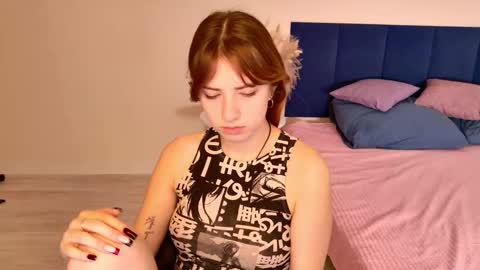 Elis bb online show from 02-24-26, 07:23