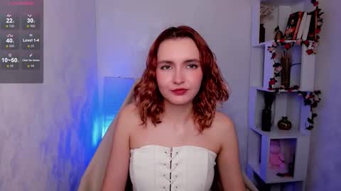 Elis  online show from 10-08-25, 02:09