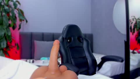 Elisa online show from 01-16-25, 12:55