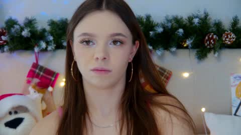 ElisabethDavis online show from 01-05-25, 03:13