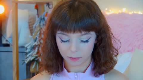 ElisabethDavis online show from 11-28-25, 03:14