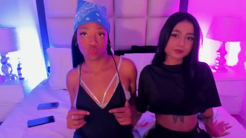 Snapshot of elisabettamonroy chatting on 11-12-25, 05:35 elisabettamonroy online show from 11-12-25, 05:35