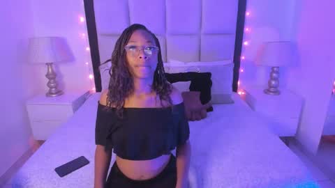 elisabettamonroy online show from 01-13-26, 03:39