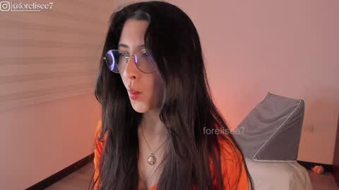 Snapshot of elise_77 chatting on 01-24-25, 04:05 Eli online show from 01-24-25, 04:05