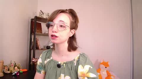 Snapshot of elise_nyx chatting on 06-03-26, 11:57 elise_nyx online show from 06-03-26, 11:57
