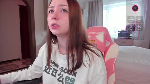 Snapshot of elisejays chatting on 01-12-25, 09:51 Elise online show from 01-12-25, 09:51