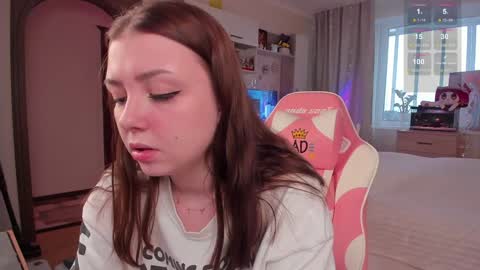 Snapshot of elisejays chatting on 01-27-25, 10:16 Elise online show from 01-27-25, 10:16