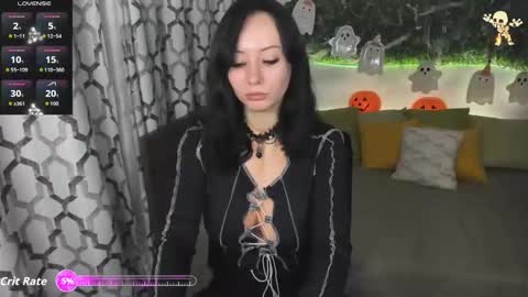 Snapshot of eliseroyalty chatting on 11-01-25, 11:23 EliseRoyalty online show from 11-01-25, 11:23