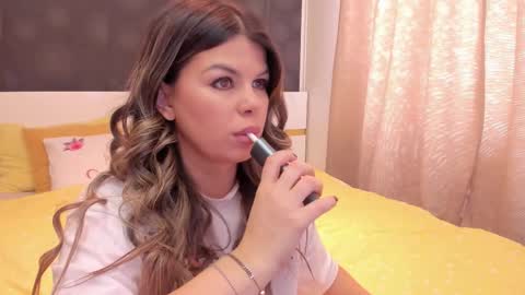 Elly online show from 02-12-26, 08:53