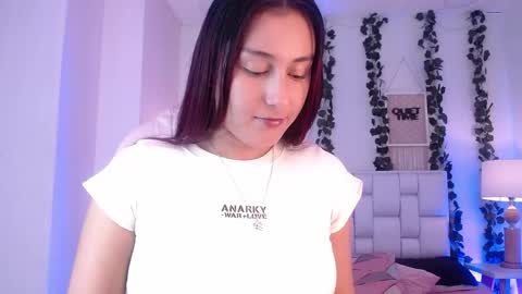 ELISE online show from 04-15-26, 03:46