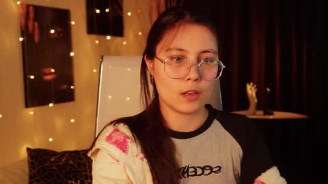 Elison online show from 04-16-26, 03:35