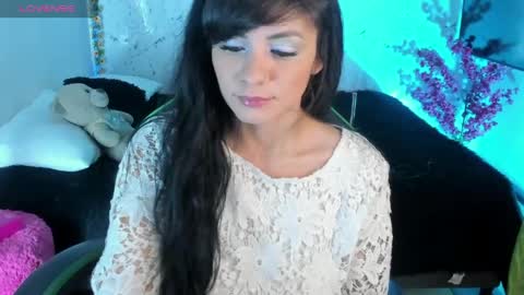 E L I S S A online show from 06-04-26, 02:17