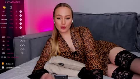 Eliss  online show from 02-06-25, 05:30