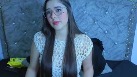 elisvega online show from 02-18-26, 08:05