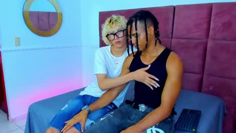 Snapshot of elite__models chatting on 05-08-26, 01:00 Valentino Konny y Jhon online show from 05-08-26, 01:00