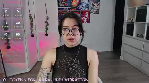 Snapshot of eliza_benet_ chatting on 02-23-25, 06:34 Ari online show from 02-23-25, 06:34