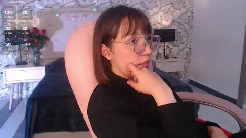 Eliza online show from 11-25-25, 07:14