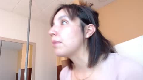 Eliza online show from 01-10-26, 07:04