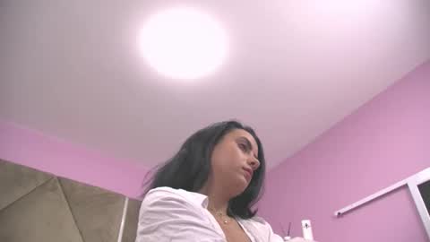 Eliza online show from 10-12-25, 05:39