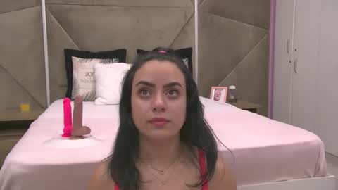 Eliza online show from 10-27-25, 02:10