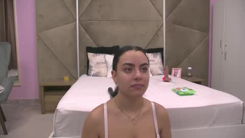 Eliza online show from 11-01-25, 05:53