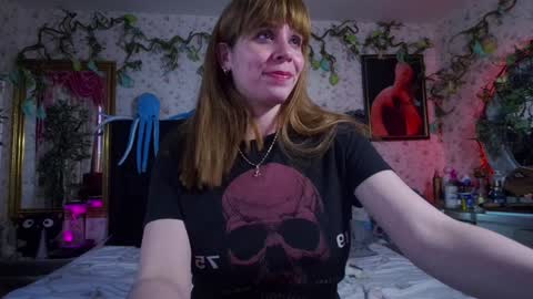 Elizabeth online show from 02-03-25, 09:07