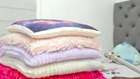 ELIZA online show from 04-07-26, 03:29