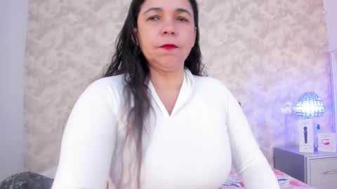 Elizabeth online show from 10-20-25, 08:53