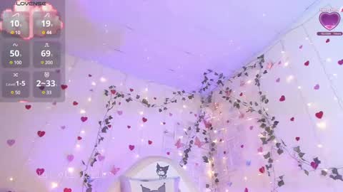    Independent Model online show from 03-08-25, 12:33