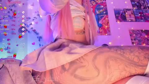 Snapshot of elizabeth_jing chatting on 05-29-26, 02:48 Independent Model online show from 05-29-26, 02:48