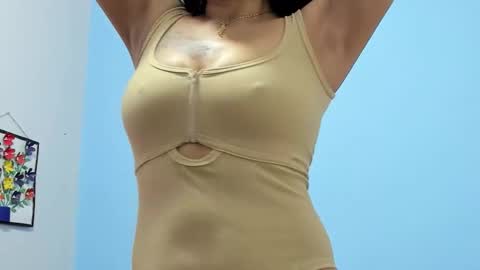 Elizabeth Mathure online show from 11-28-25, 07:44