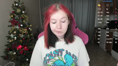 Snapshot of elizabethflowerr chatting on 01-17-25, 04:49 Eli online show from 01-17-25, 04:49