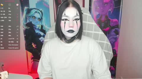 Snapshot of elizabethflowerr chatting on 10-23-25, 04:01 Eli online show from 10-23-25, 04:01