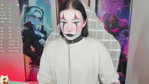 Snapshot of elizabethflowerr chatting on 11-01-25, 02:13 Eli online show from 11-01-25, 02:13