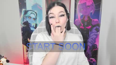 Snapshot of elizabethflowerr chatting on 11-13-25, 02:32 Eli online show from 11-13-25, 02:32