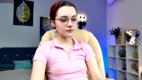 Elizabet online show from 11-18-25, 09:52