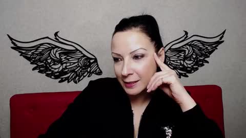 ElizabethSho online show from 12-04-24, 09:24