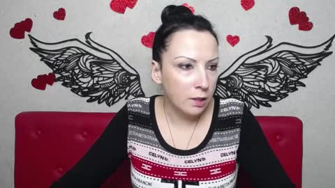 ElizabethSho online show from 03-06-25, 10:04