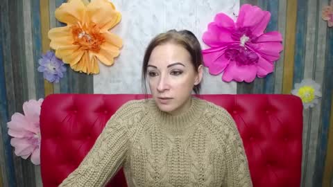 ElizabethSho online show from 04-09-26, 05:18