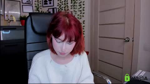 Snapshot of elizanik chatting on 07-09-26, 10:36 Eliza online show from 07-09-26, 10:36