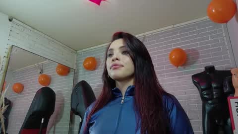   online show from 10-21-25, 10:21