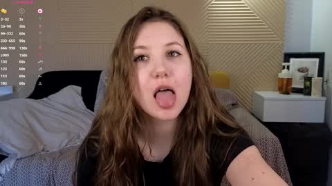 Lisa  online show from 03-27-26, 01:44