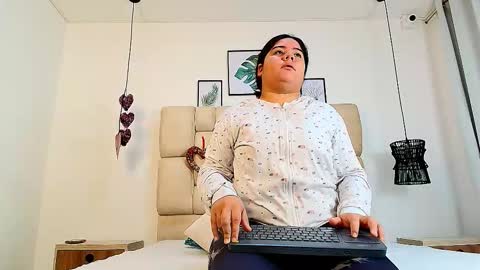 Eliza online show from 09-27-25, 11:48