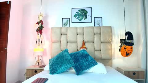 Eliza online show from 10-27-25, 11:58