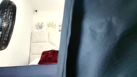 Eliza online show from 11-12-25, 11:32