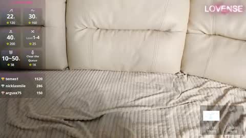 Eliz                               online show from 02-16-25, 06:32