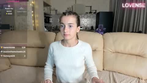 Eliz                               online show from 02-27-25, 03:48