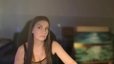 Eliekind online show from 03-25-26, 04:07